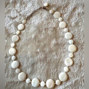 🟢 3/$20 - white beaded necklace